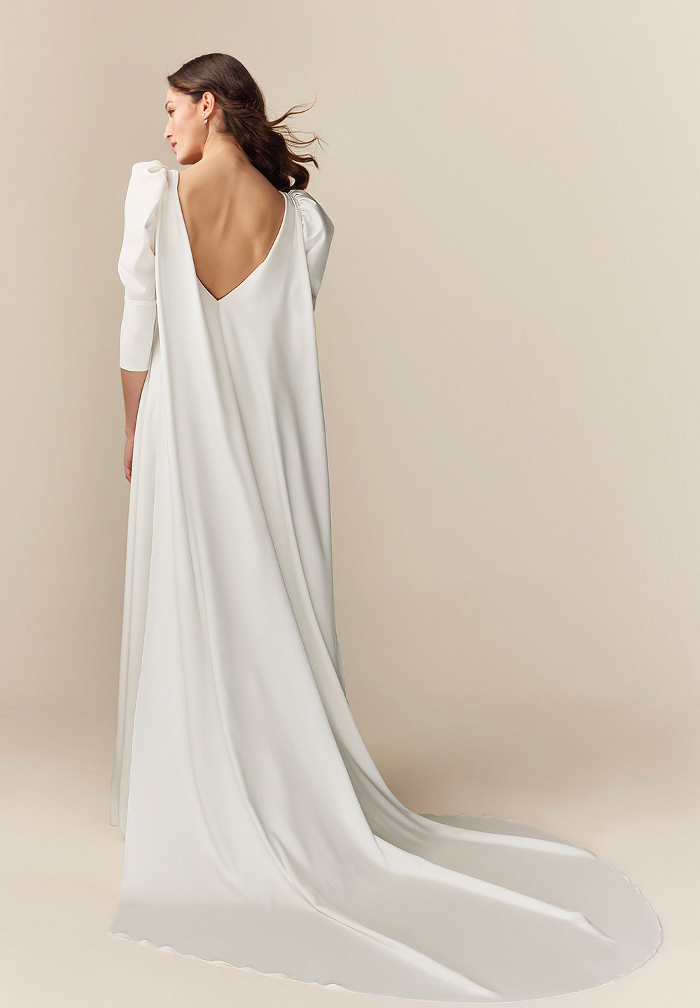 Jesus Peiro 2532 puff sleeve wedding dress with cape