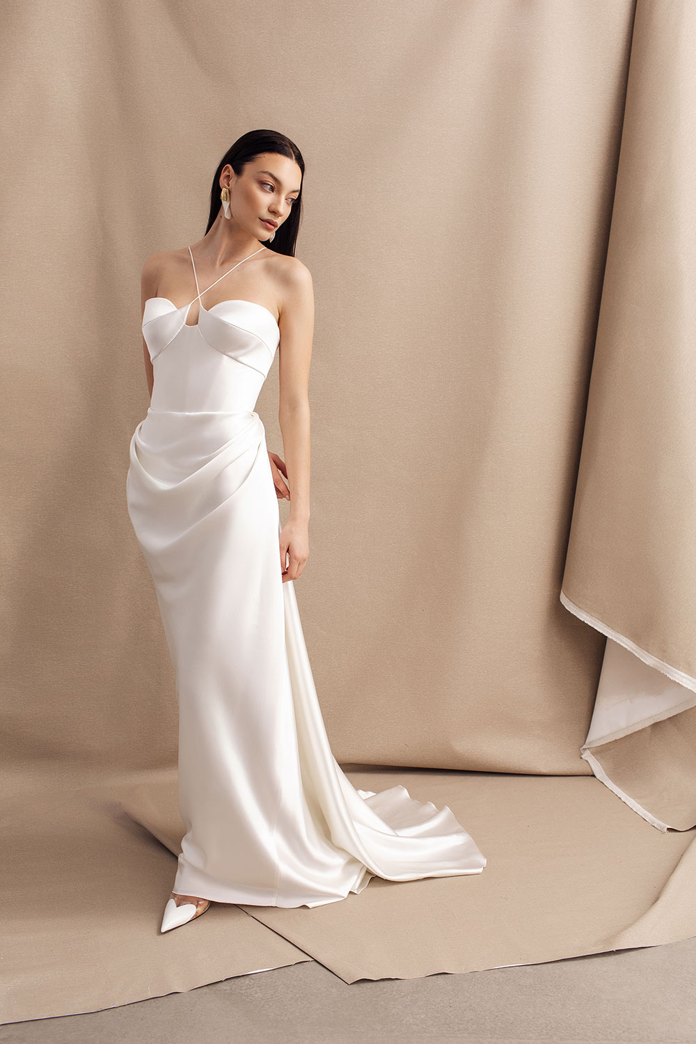 Leya halter wedding dress from Divine Atelier